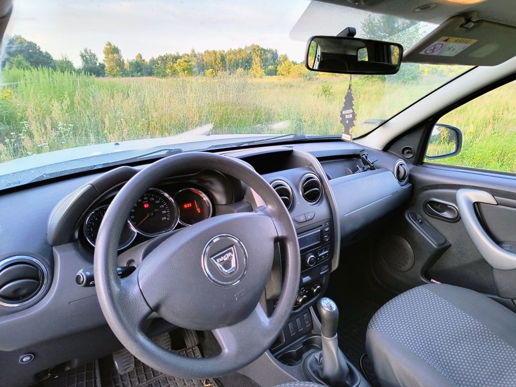 Dacia Duster I FL 2015 1.6 16V 105KM LPG