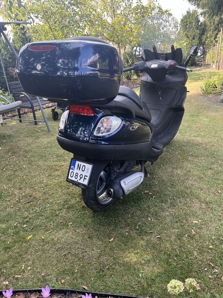 Skuter Piaggio X9 Evolution 125cm kat. B