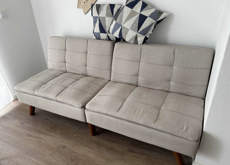 Sofá (pode ser transformado em cama)