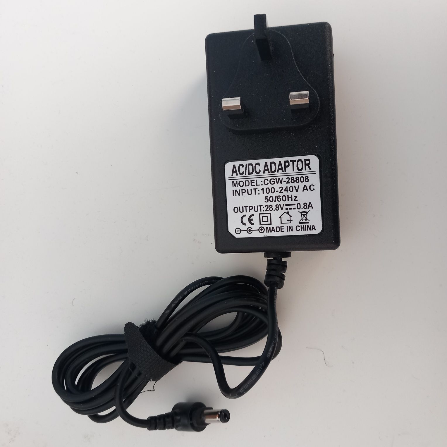 Ładowarka/adapter wejście UK