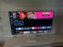 Samsung 27” smart monitor M8
