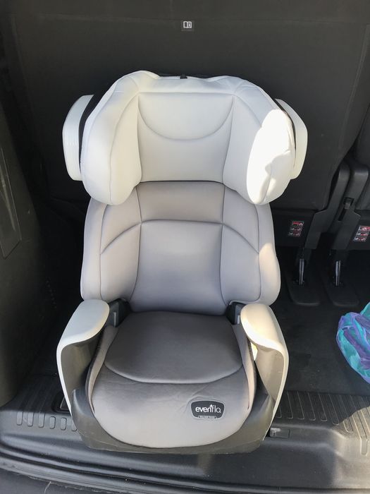 Продам дитяче крісло