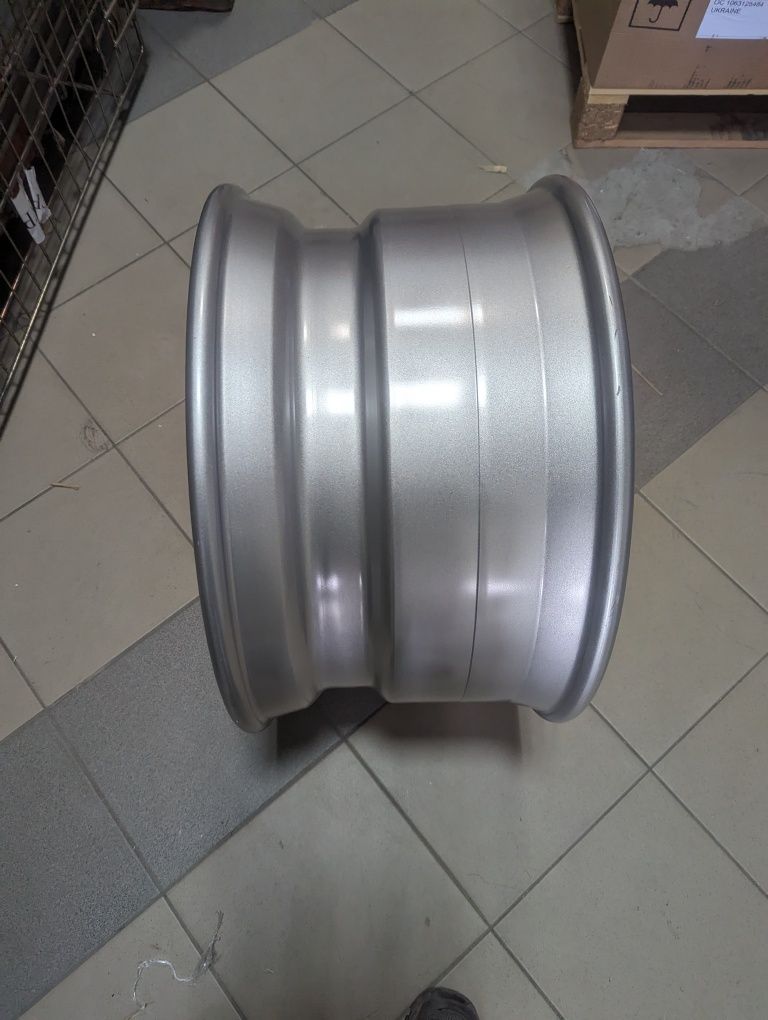 Диск вантажнний SP Truck Parts  16 мм усилені 11.75*R22,5  ET 120/135