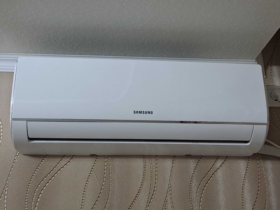 Кондиционер 
Sansung AR09TXHQASINUA