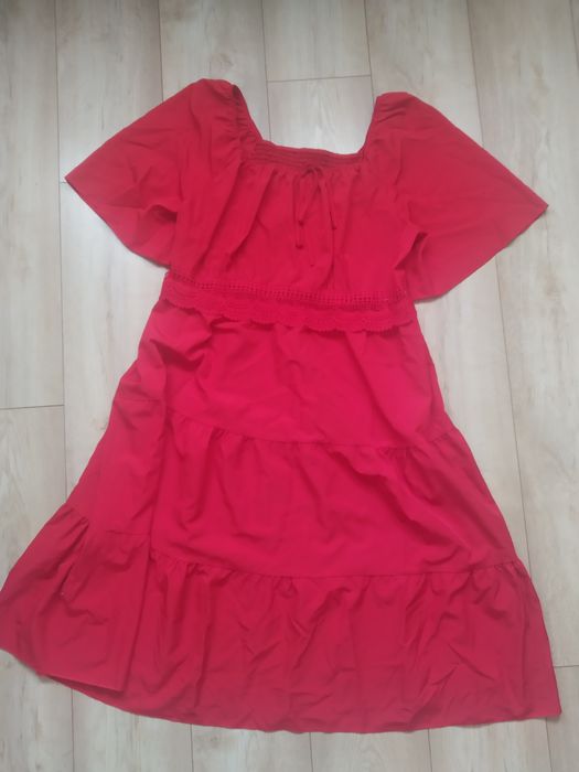 Sukienka czerwona