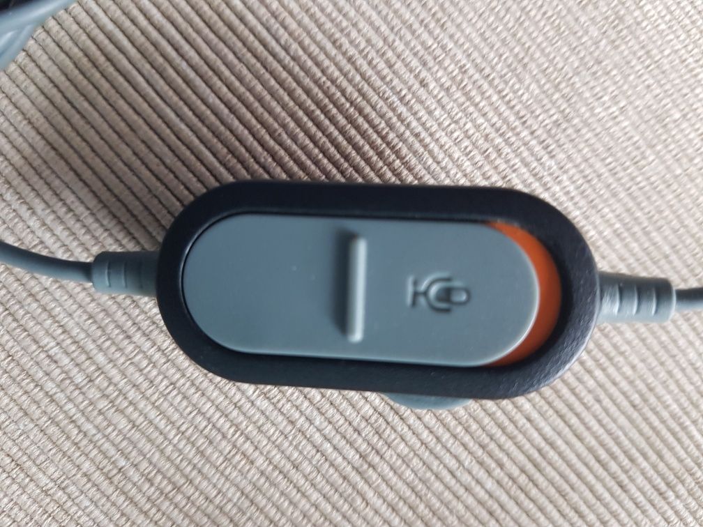 Oryginalne słuchawki Xbox 360 kolor szary