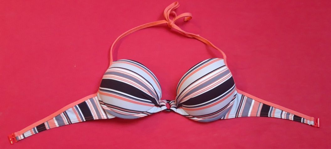 Bikini dwuczęściowe firmy LAVEL 40 C