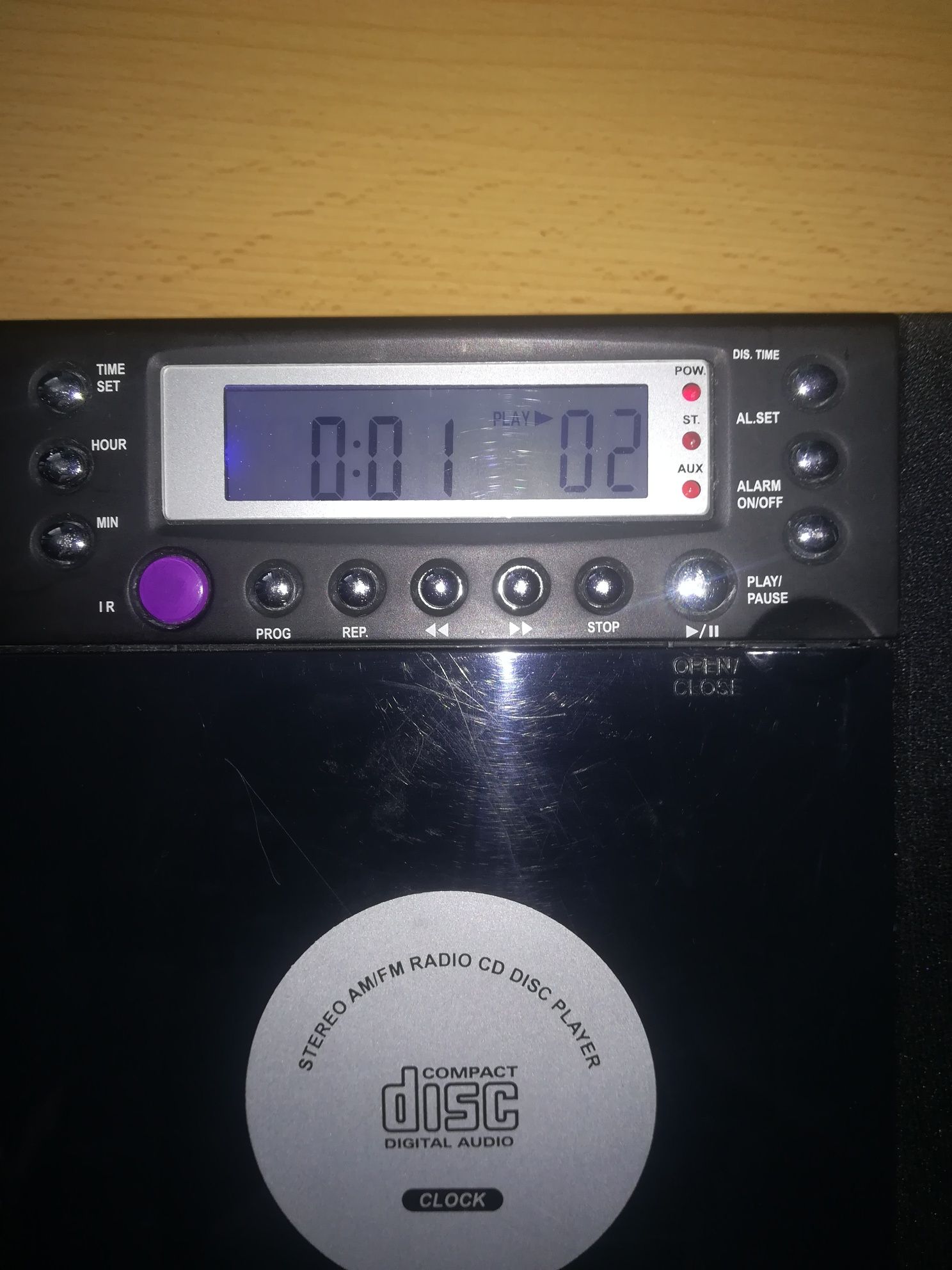 Radio zegarek z CD na ścianne