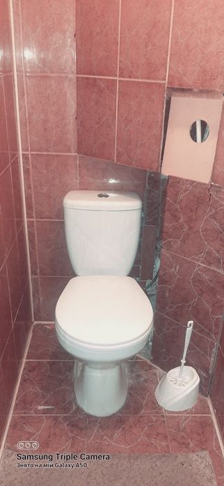 Здається в оренду кімната  у 3х кім-ній  квартирі