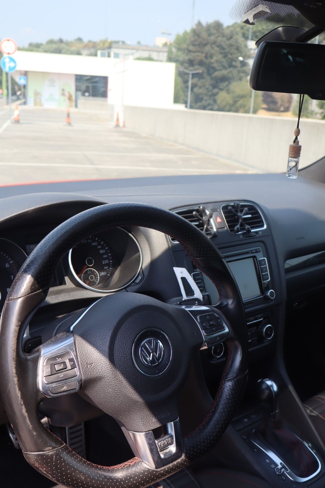 Golf 6 gti DSG c/teto de abrir