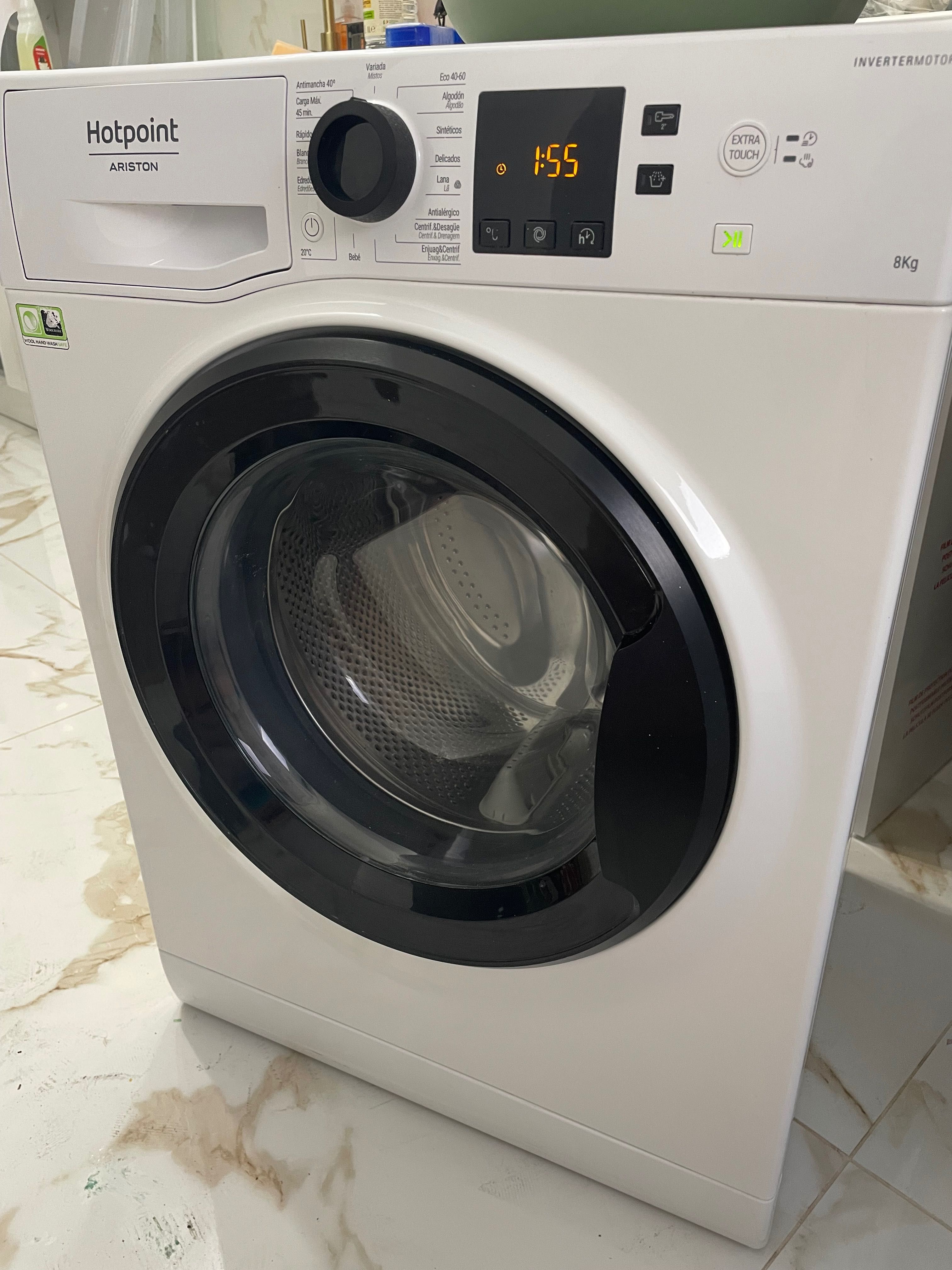 Máquina de Lavar Roupa Hotpoint Ariston – 8kg