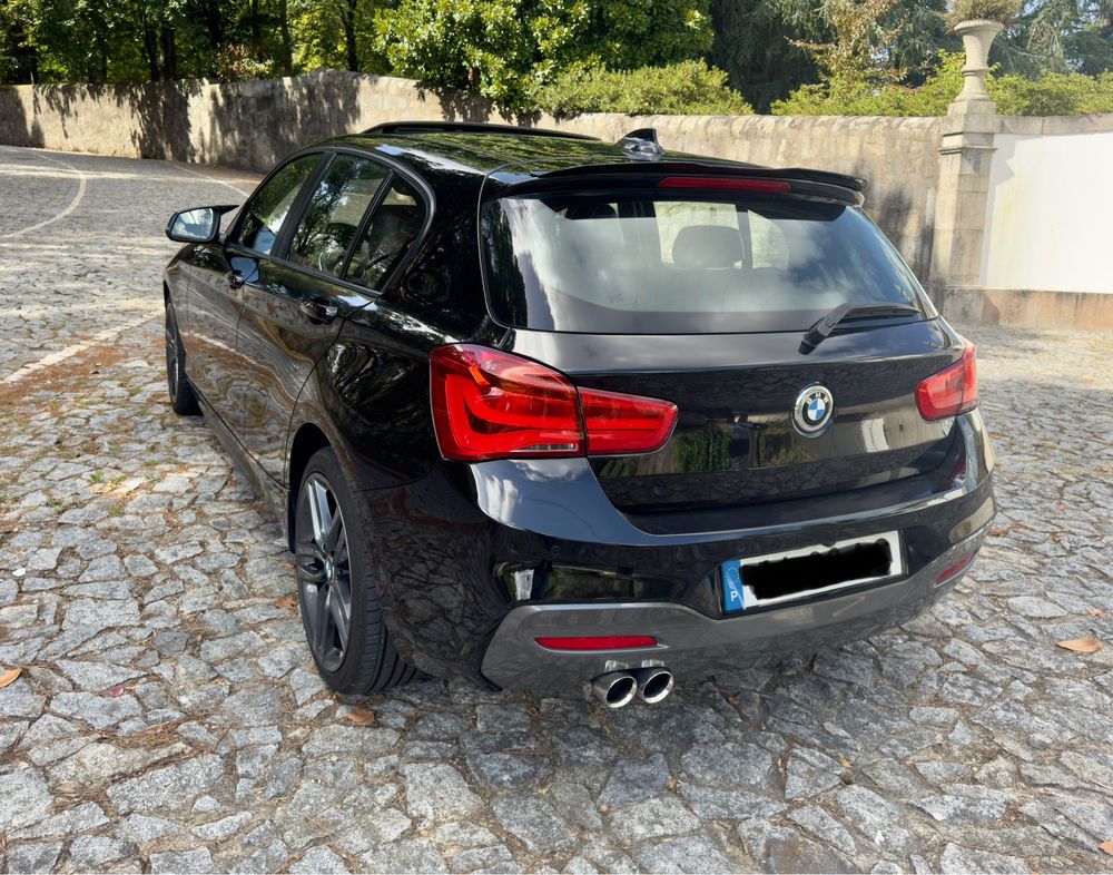 Bmw 116d sport line automático com Pack M