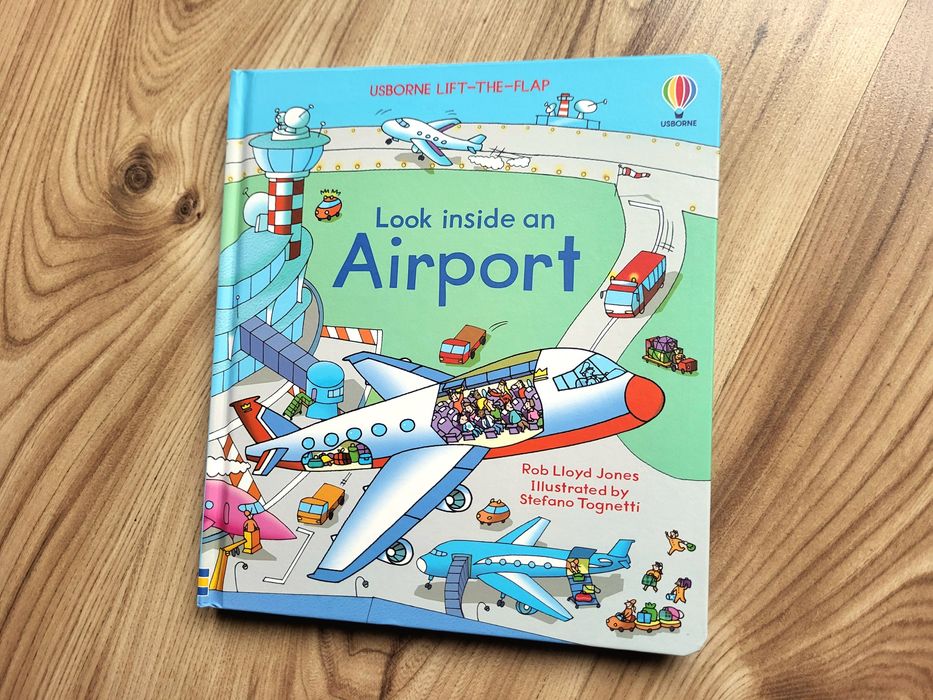 Airport Usborne Look Inside z okienkami po angielsku