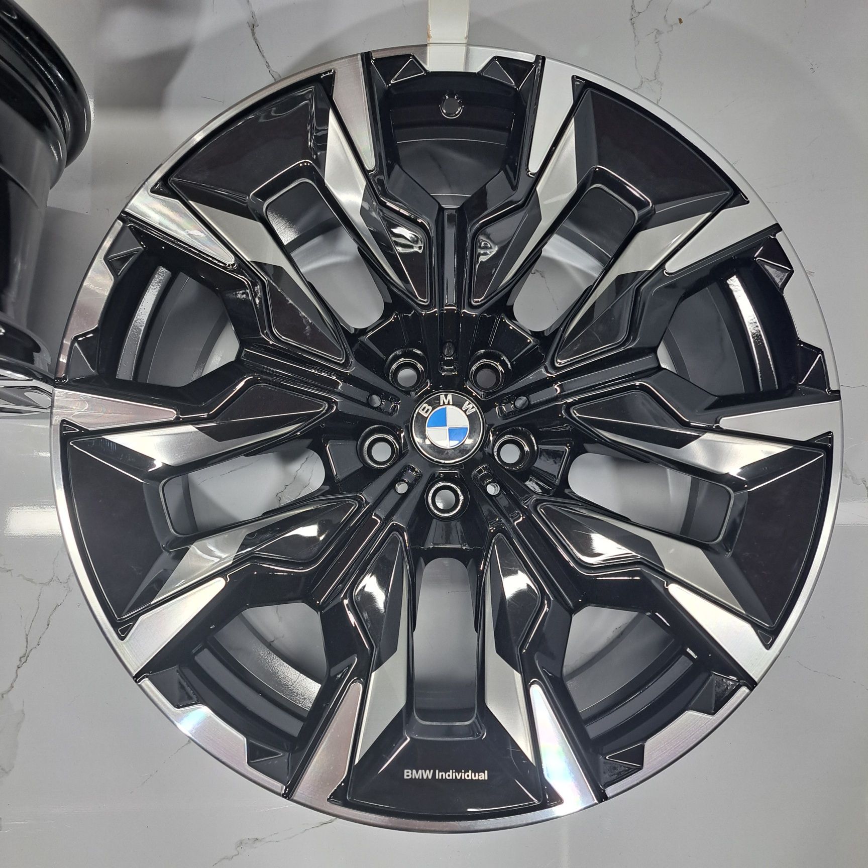 Jantes 21 originais BMW i5 G60 G61 5 G30 G31 i4 G26 5x112