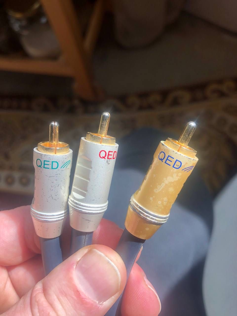 QED компонентний відео кабель