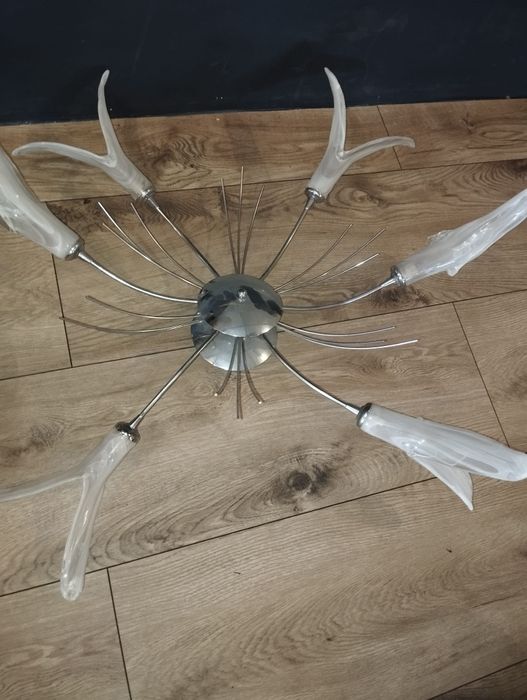 Żyrandol z kinkietem