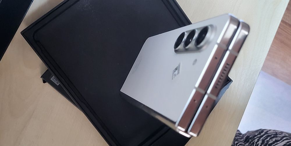 Samsung Galaxy Z Fold 5  12/512GB