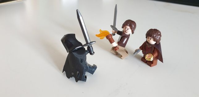 Spotkanie na Wichrowym Czubie figurki Władca Pierścieni komp. z Lego