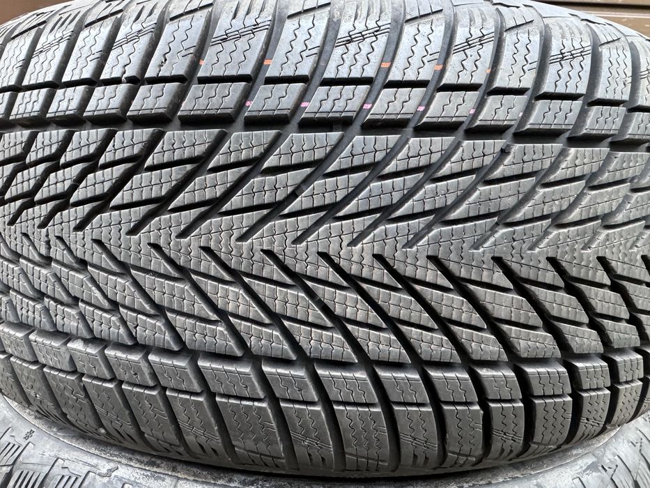 J Nowe opony zima 235/45/18 98V Goodyear UG Performance 3 2025r. KPL