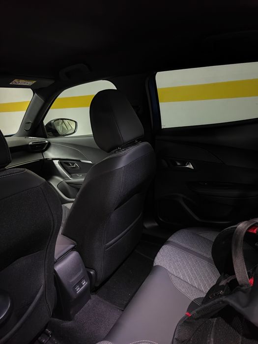 Peugeot 2008 Ano 2024 Versão Allure Km 14.300