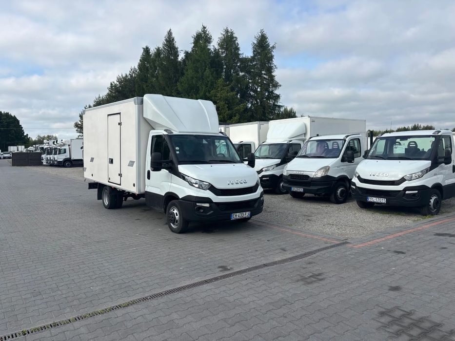 Iveco DAILY 35C13,,35C14,,35C15,,35C16  IVECO DAILY 35C13,35C14,35C15 kontener 8 palet euro winda