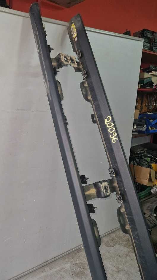Jeep Wrangler JL Rubicon Stopnie Progi Metalowe Prawy Lewy