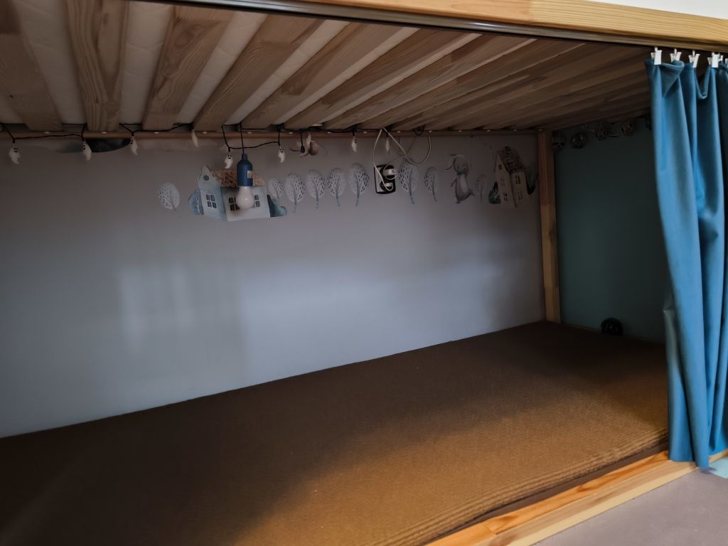 Sprzedam Łóżko Ikea KURA plus dodatki