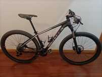 Bicicleta Cube Reaction Pro 29 Carbono - M.