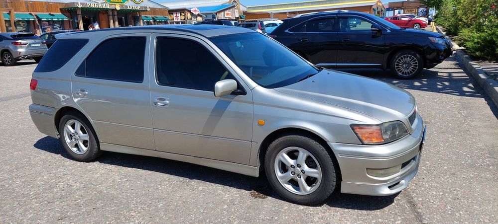 Toyota Vista Ardeo 1998