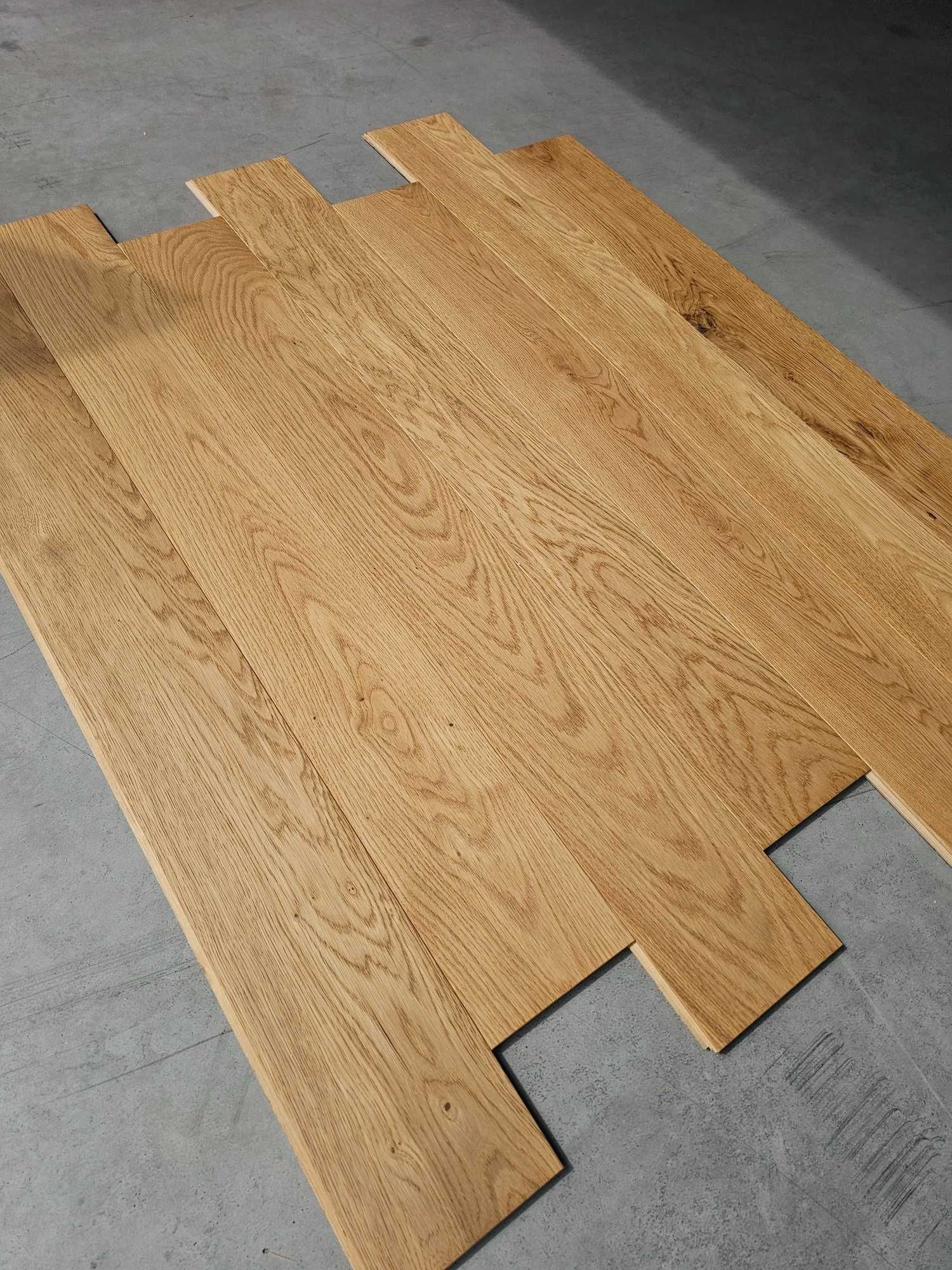 Podłoga dębowa lakierowana faza szczotka 11x126x600/1200 (300 m2)