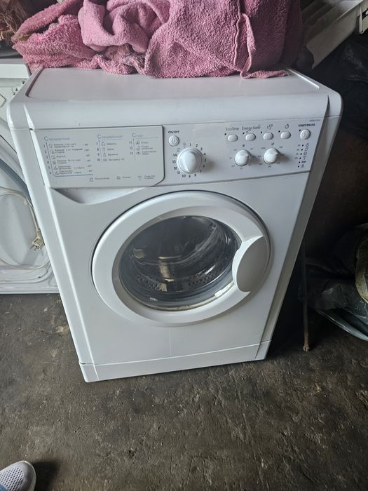 Стиральная машина Indesit и т.д.