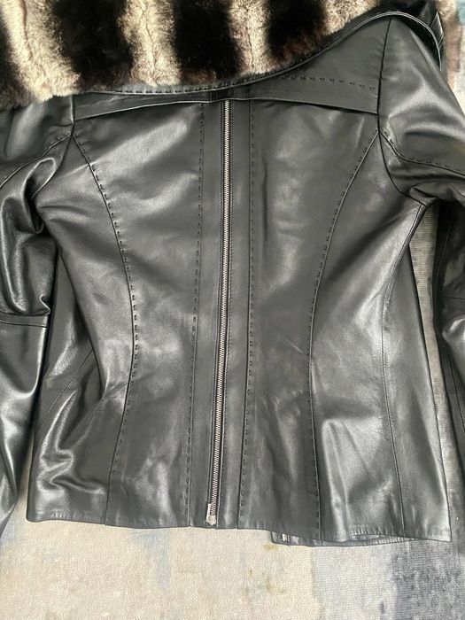 Skórzsna kurtka z prawdziwego futra