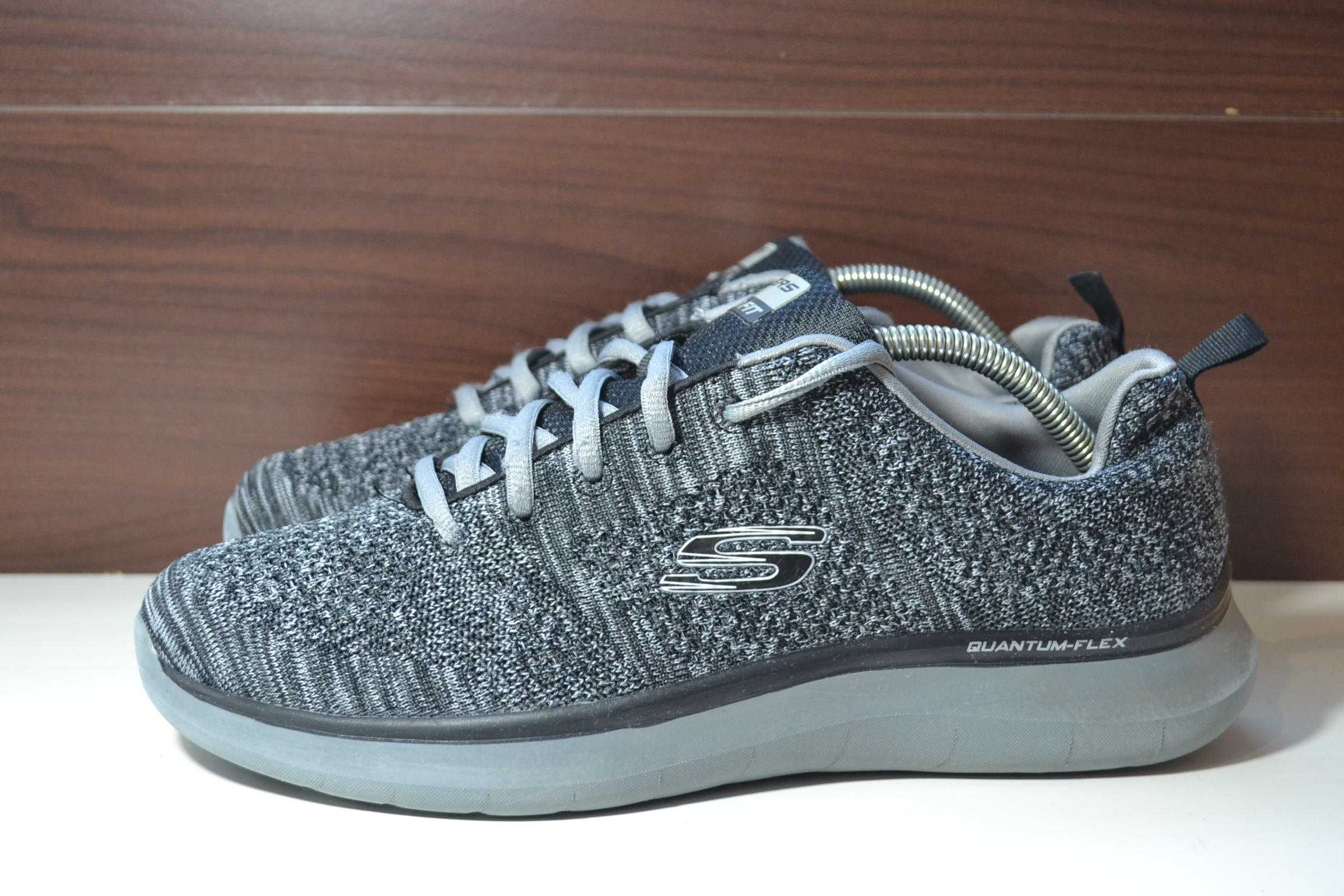 skechers relaxed fit 43р кроссовки оригинал