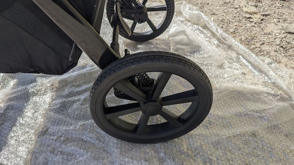 Коляска Carrello Omega Plus