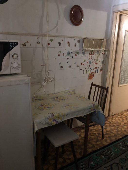 Продам 3 комнатную квартиру, 1/5, район пл. Советской