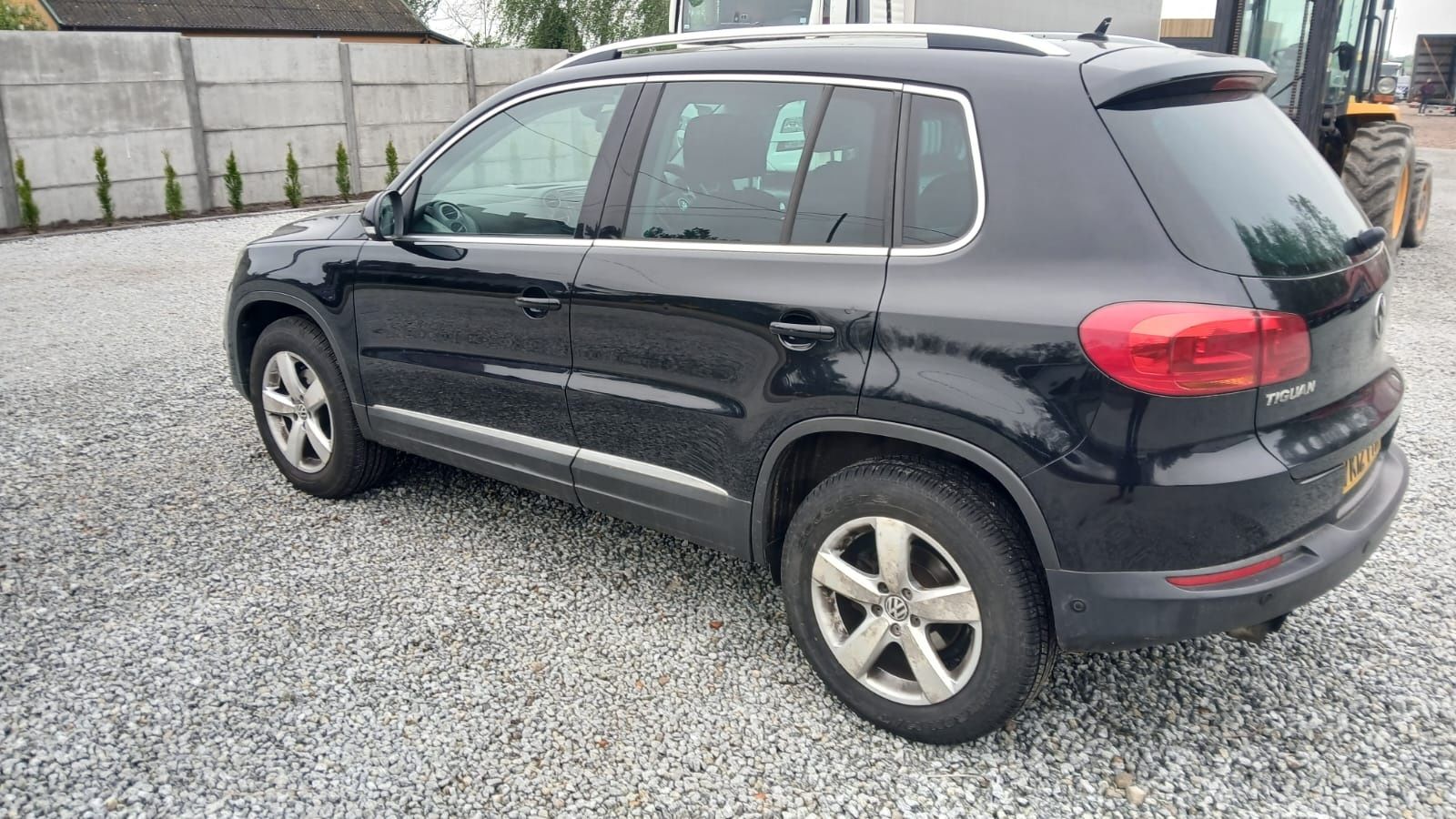 VW Tiguan lift zderzak maska błotnik drzwi LC9X
