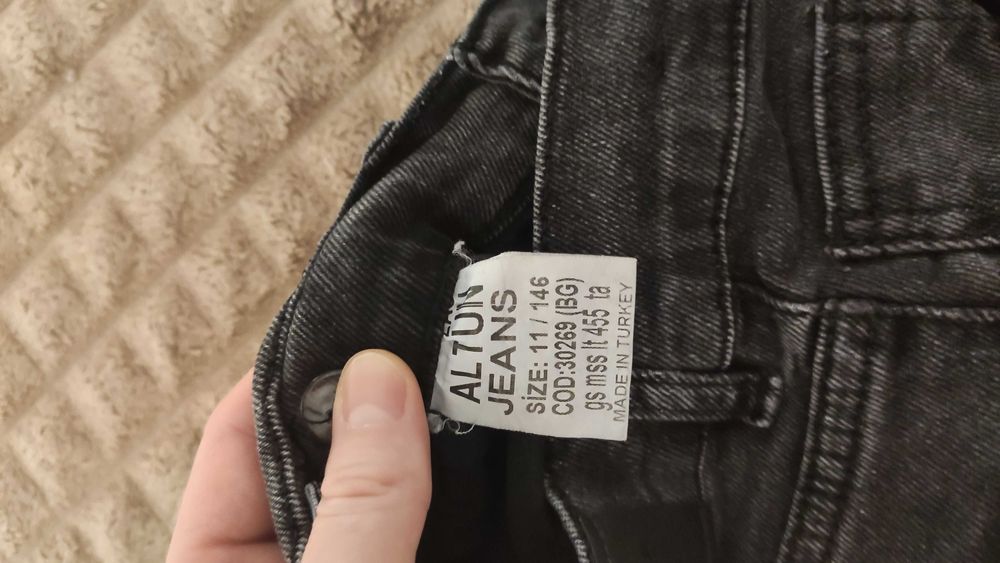 Джинси дівчинка чорні 146