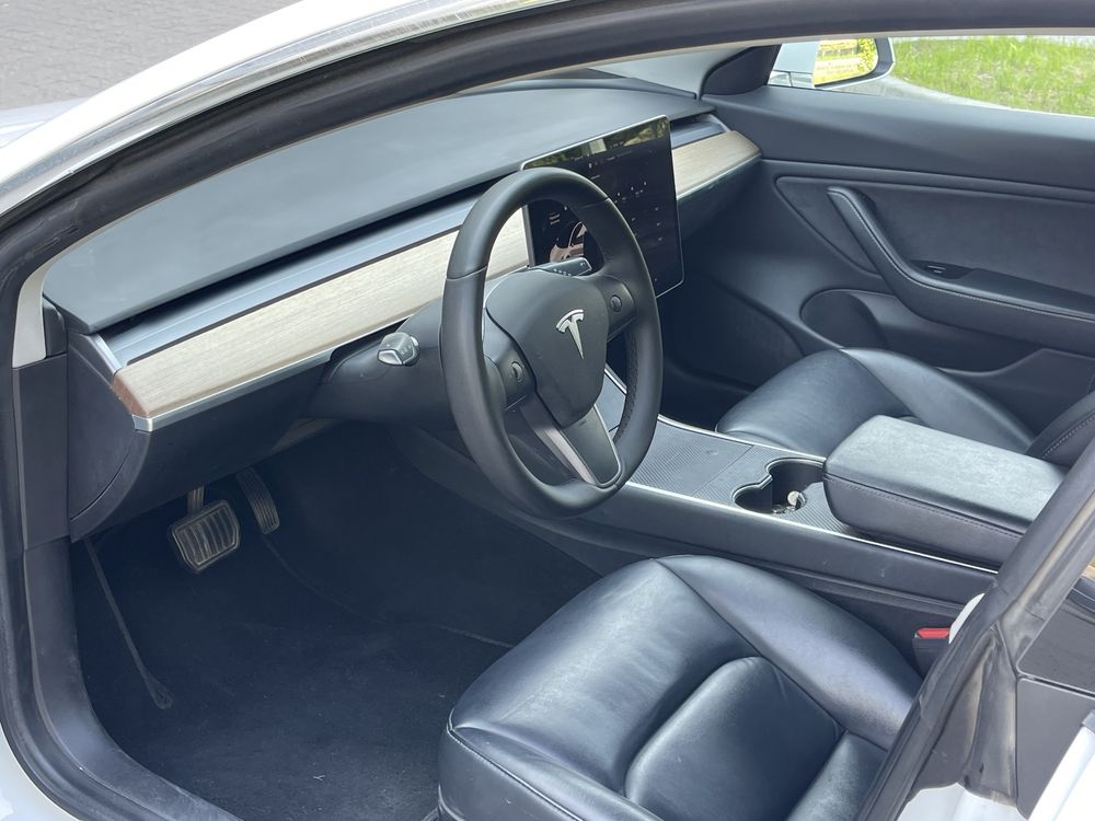 Tesla model 3 Long Range Dual Motor AWD повний привід 75kw