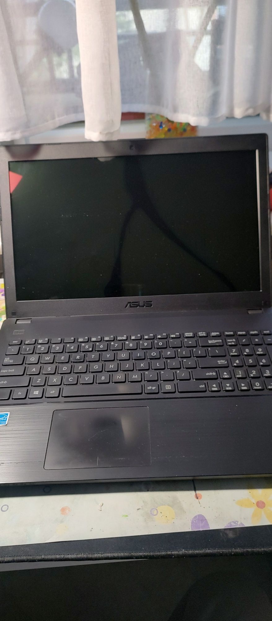 Laptop Asus P2530U, i5