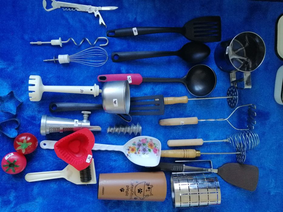 Кухоне терко, приладдя, сито