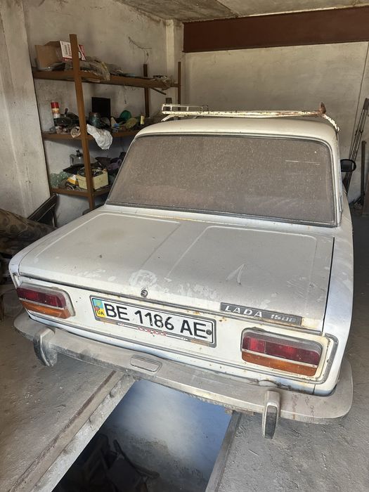 Автомобиль ВАЗ 2103