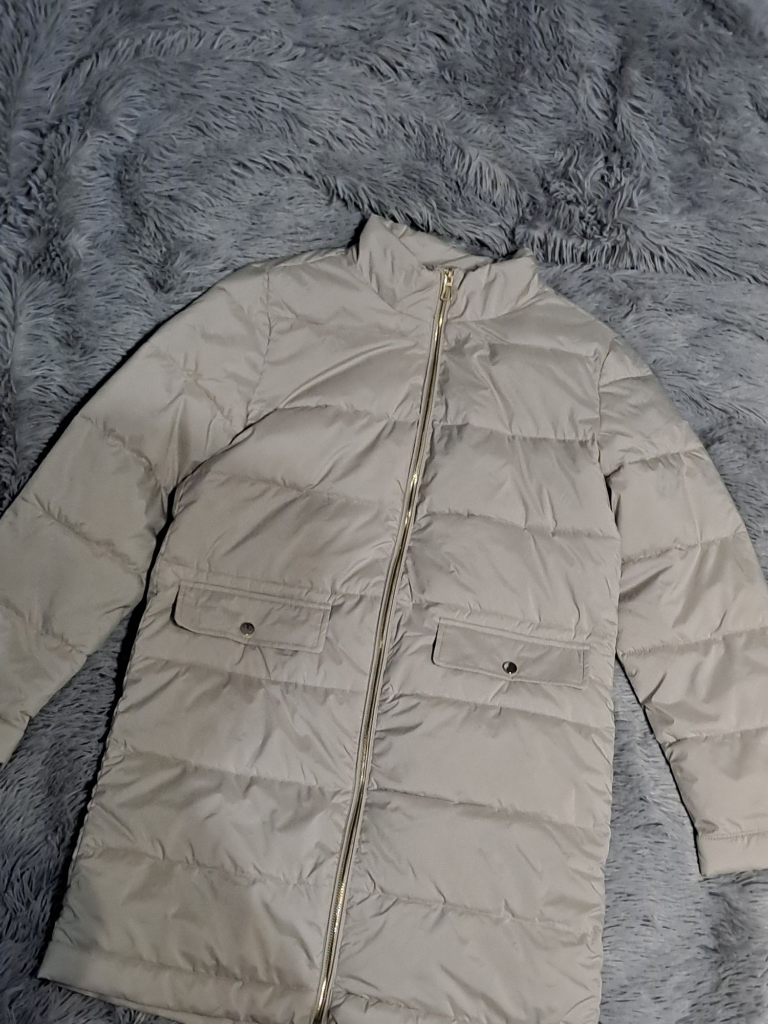 Pikowany płaszcz light padded
