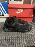 Кросівки Nike REVOLUTION 6 FLYEASE 39(24,5см) оригінал