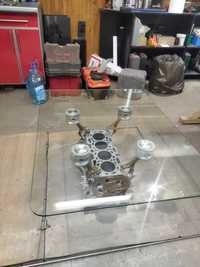 Скляний столик з двигуна