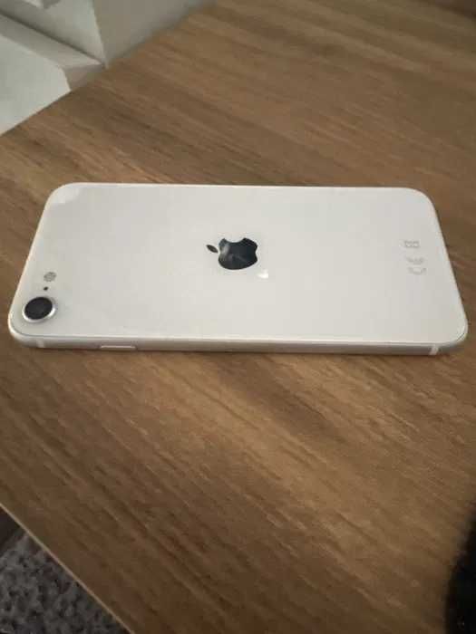 Iphone se2020 64gb bialy sprawny