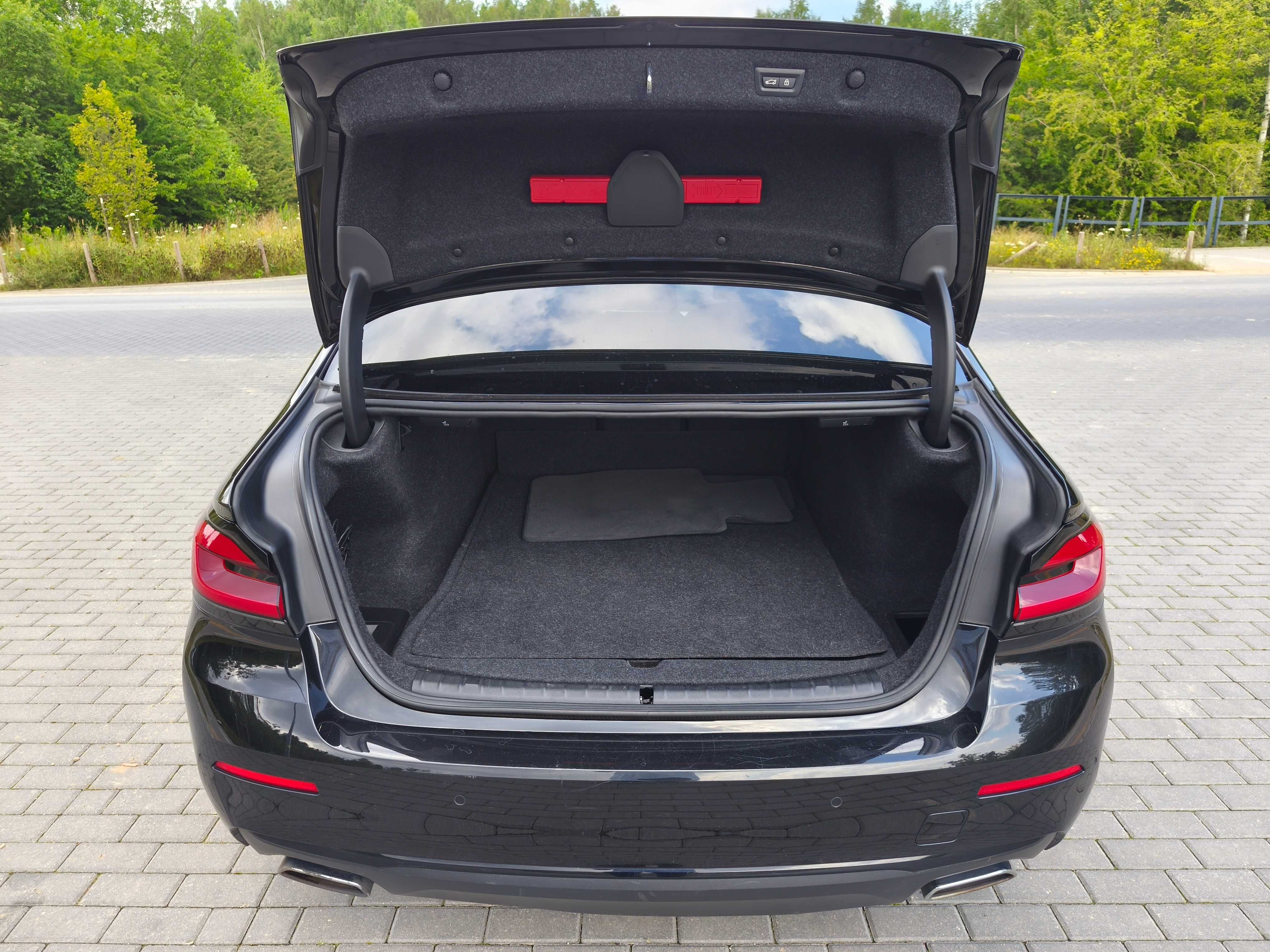 BMW Seria 5 530i xDrive Steptronic