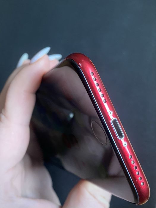 Продам iPhone SE2020