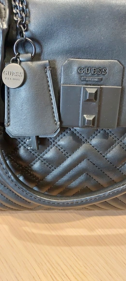 Сумочка жіноча GUESS