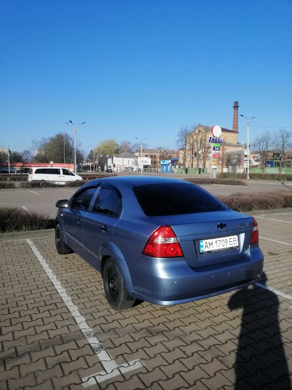 Продам автомобіль Chevrolet Aveo