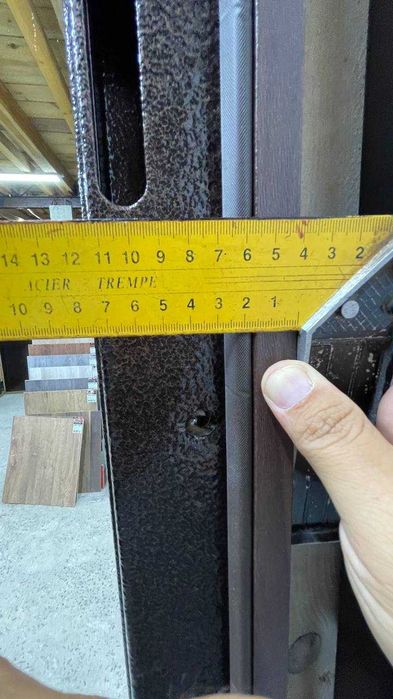 Двері металеві Метал - МДФ ПВХ 80 вулиця : в наявності